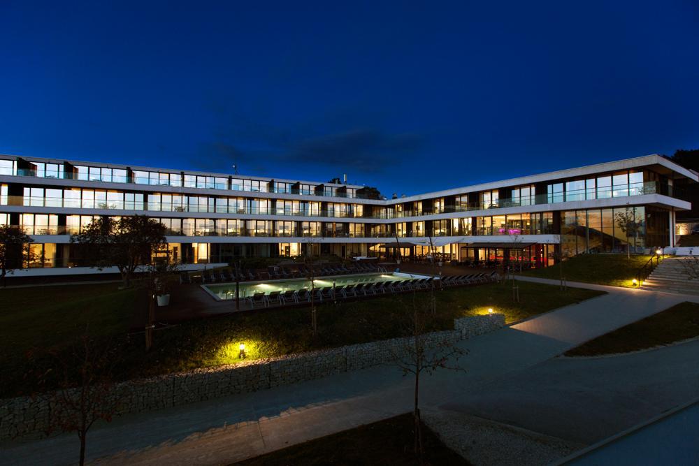 Novi Resort VBY Екстериор снимка